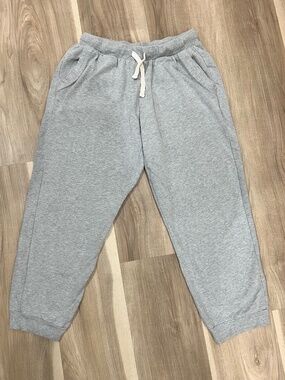 Electric & Rose Classic Women's Light Gray Joggers